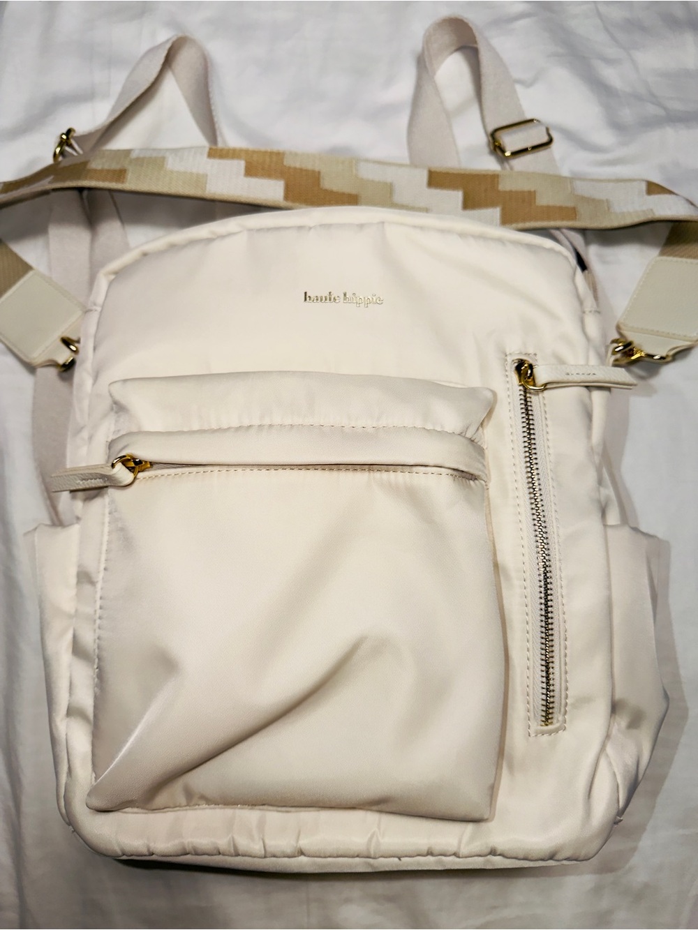 Haute Hippie Style Sadie "On-the-Go" Viral Convertible Backpack - Picture 11 of 15